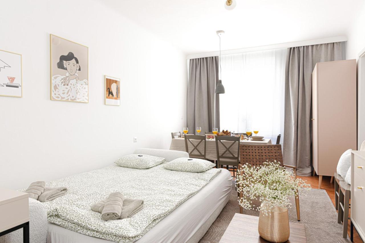Maria'S Dream Apartment Варшава Екстериор снимка