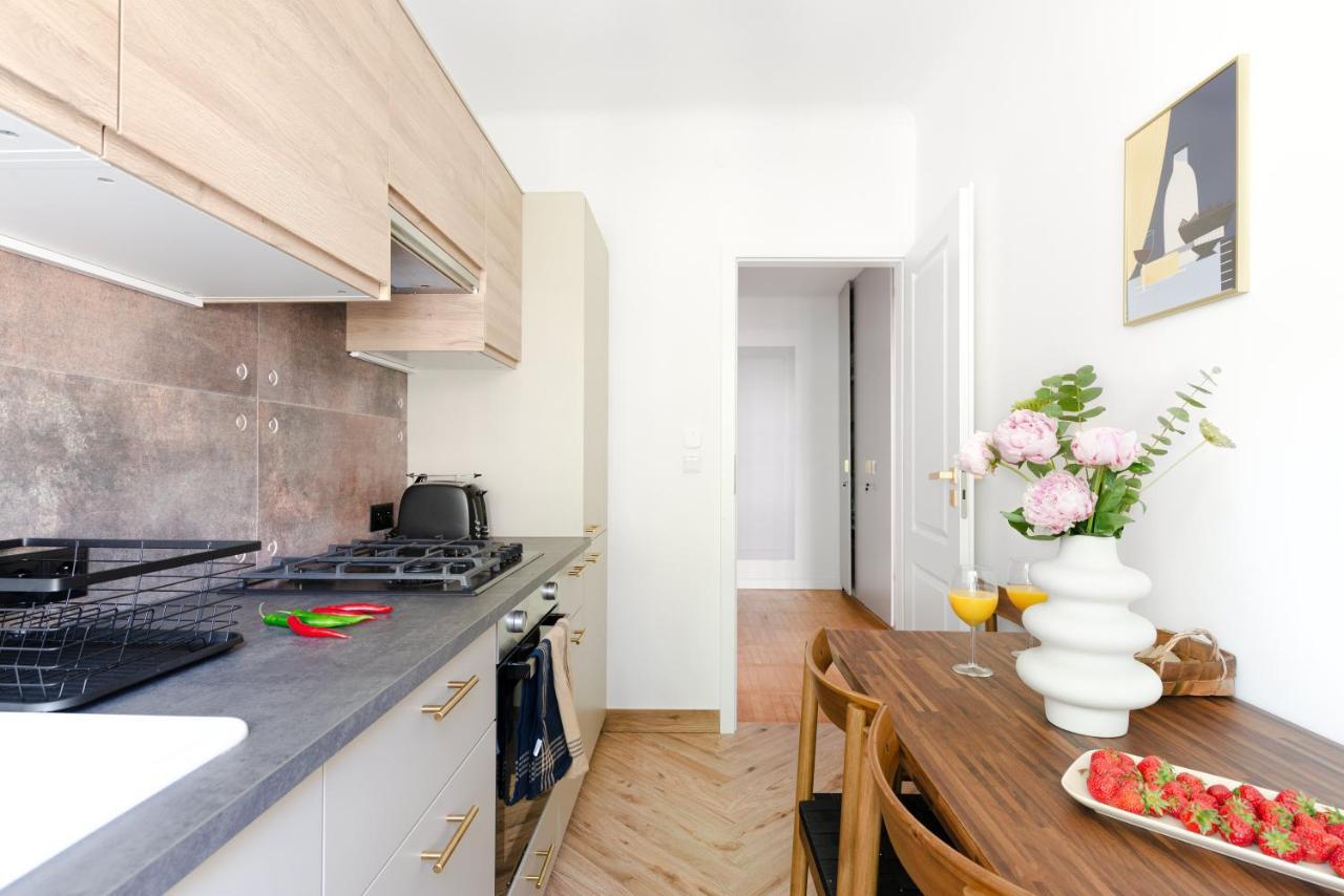 Maria'S Dream Apartment Варшава Екстериор снимка
